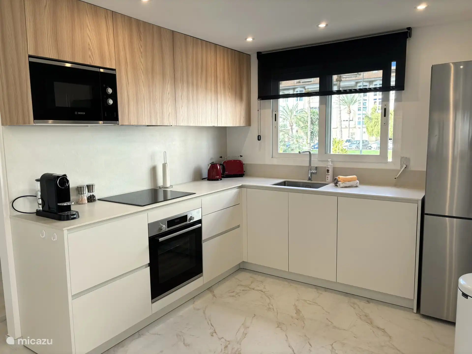 Küche voll ausgestattet