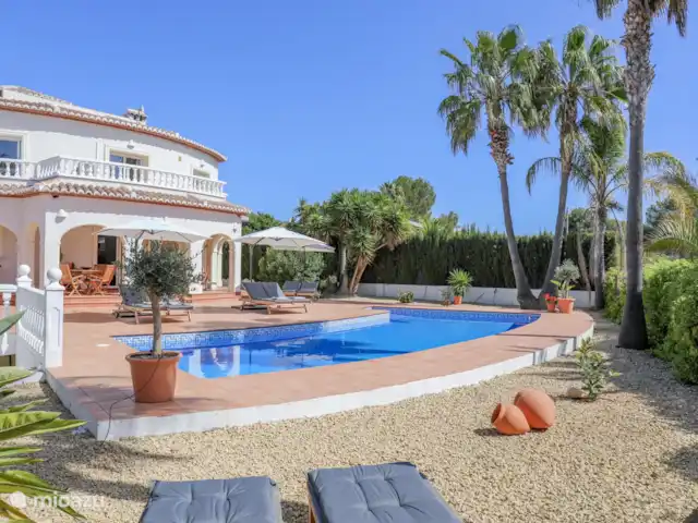 Villa Tordanxa | Espagne, Costa Blanca, Jávea - maison de vacances Beaucoup d'endroits pour s'asseoir au soleil et à l'ombre.