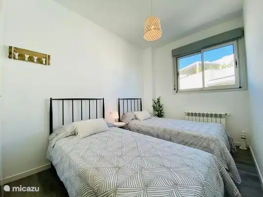 Chambre 2 au rez-de-chaussée. 