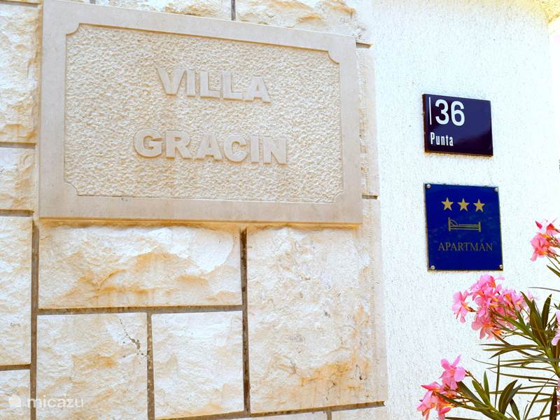 Vakantiehuis Kroatië, Brac, Povlja Appartement Villa Gracin Appartement A2