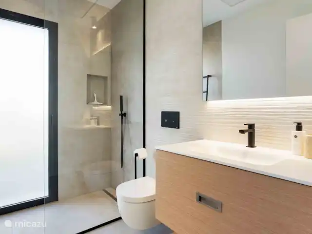 Location de Vacances Espagne, Costa Blanca, Orihuela, villa - Villa Mimosa II 2ème salle de bain