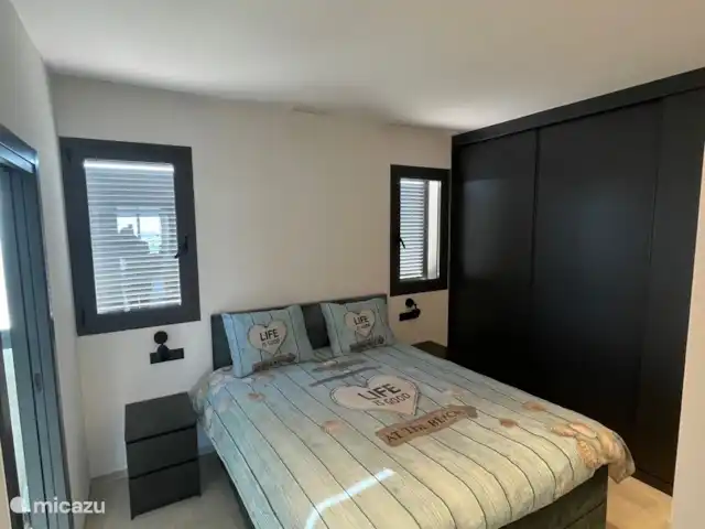 Casa Colina - piscine privée et ascenseur | Espagne, Costa Blanca, Rojales - appartement Chambre 1 avec grands placards