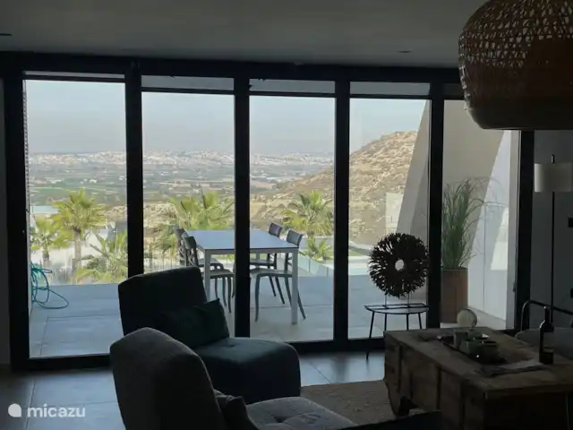 Casa Colina - piscine privée et ascenseur | Espagne, Costa Blanca, Rojales - appartement Vue sur el Recorral depuis le salon jusqu'à la 2ème terrasse