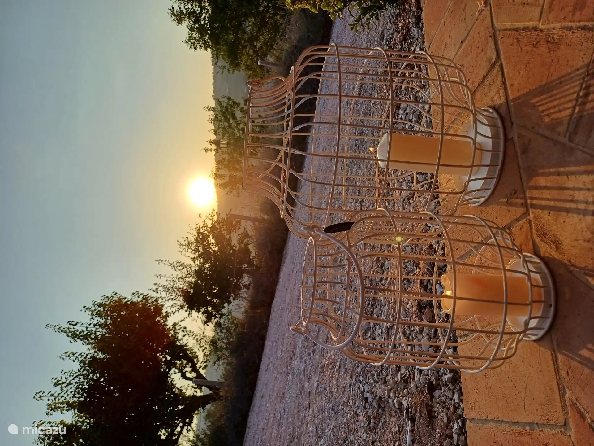 Die Abendsonne vom Portikus