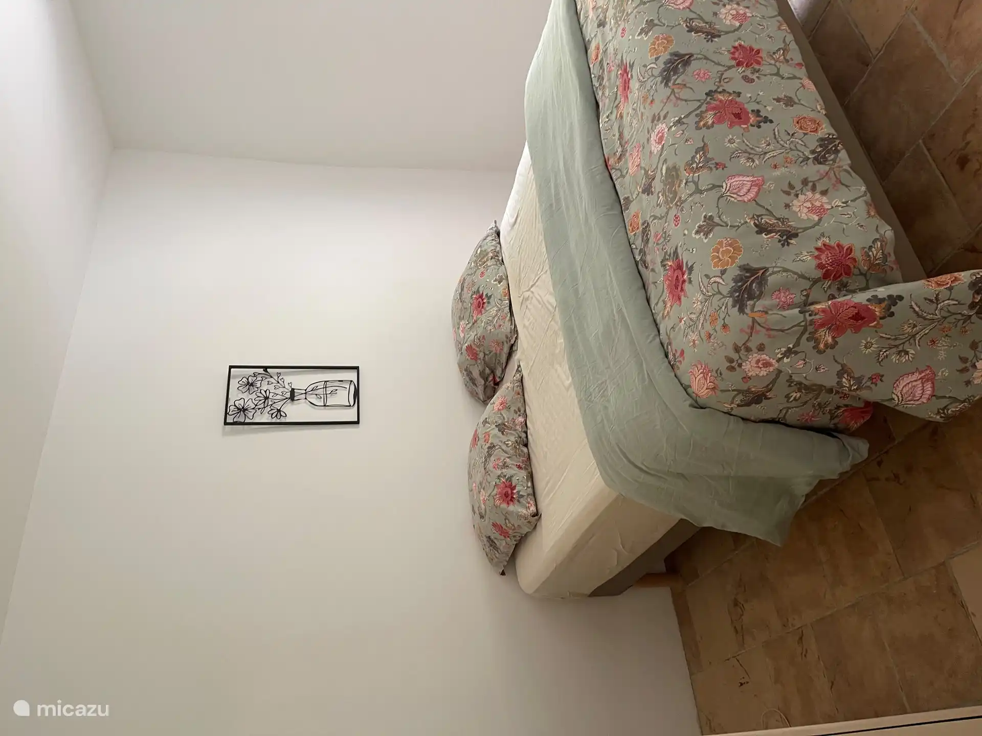 Die drei Schlafzimmer haben alle ein neues Boxspringbett, was wunderbar ist 