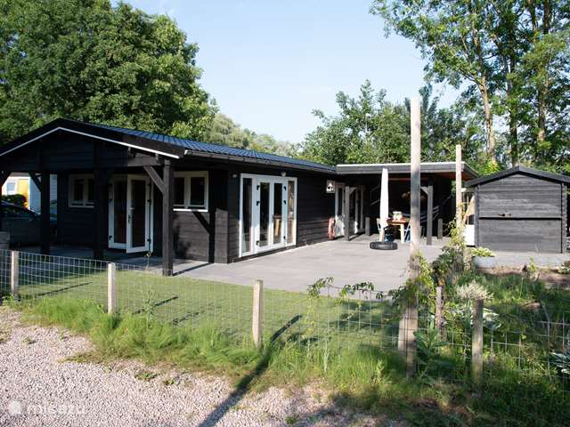 New holiday home Netherlands, Drenthe, Matsloot – chalet Luxurious and spacious chalet with air conditioning