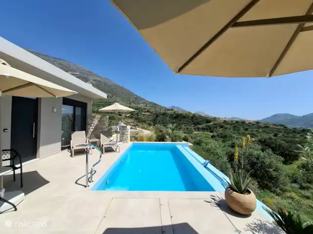 Villa Kari huren in Griekenland, Kreta, Mariou - villa Het terras en prachtige uitzicht
