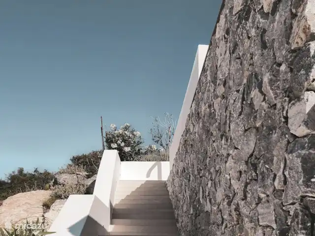 Villa Iris  en Grecia, Gracia Central, Paleros - villa escaleras exteriores