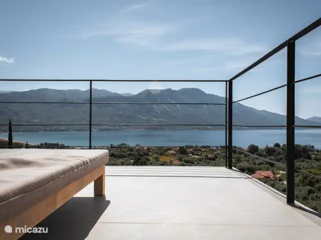 Villa Iris  en Grecia, Gracia Central, Paleros - villa Vista desde la terraza