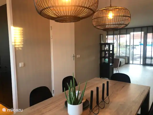 Huske Pompbled huren in Nederland, Friesland, Lemmer - geschakelde woning gezellig samen eten