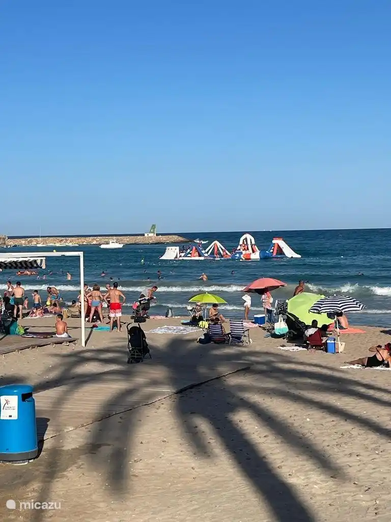 Un désastre sur la plage d'El Campello