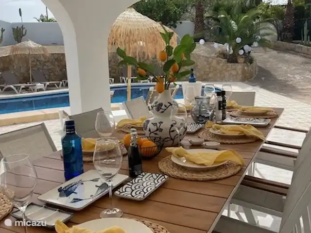 Villa Melizo en España, Costa Blanca, El Campello - villa Terraza con techo