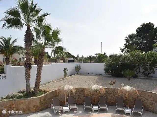 Villa Melizo en España, Costa Blanca, El Campello - villa piscina/jardín