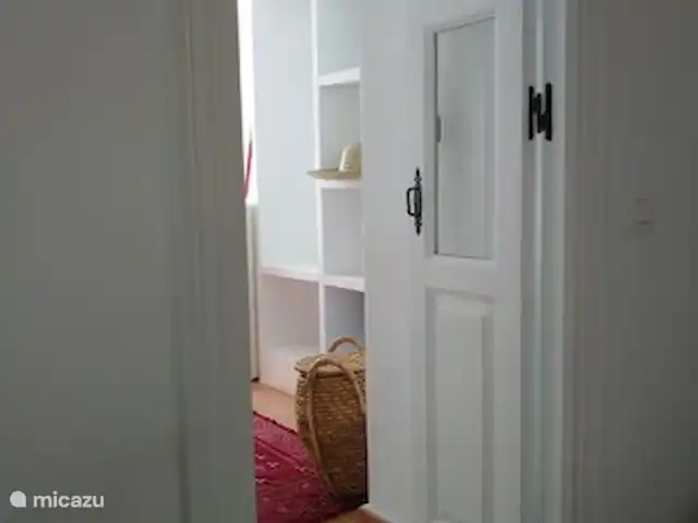 Casa 24 | Espagne, Andalousie, Cómpeta - maison de ville dressing avec lave-linge en connexion directe avec 1ère chambre et grande salle de bain
