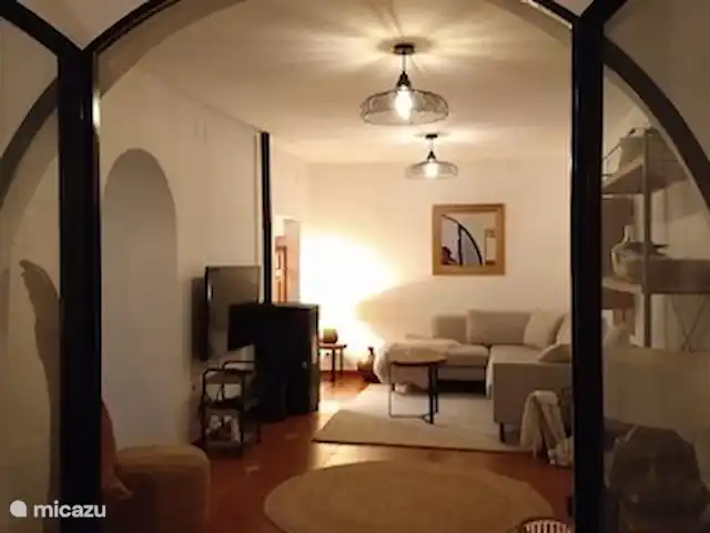 Casa 24 | Espagne, Andalousie, Cómpeta - maison de ville Salon super cosy pour toutes les saisons ! Avec poêle pettet, télévision, système de musique