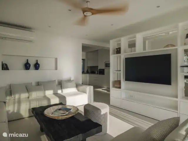 Villa No Worries en Grecia, Gracia Central, Paleros - villa área de televisión