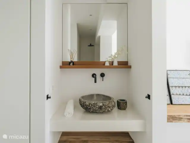 Villa No Worries en Grecia, Gracia Central, Paleros - villa Lavabo de piedra