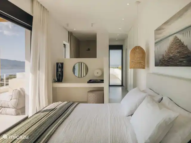 Villa No Worries en Grecia, Gracia Central, Paleros - villa Dormitorio principal en suite