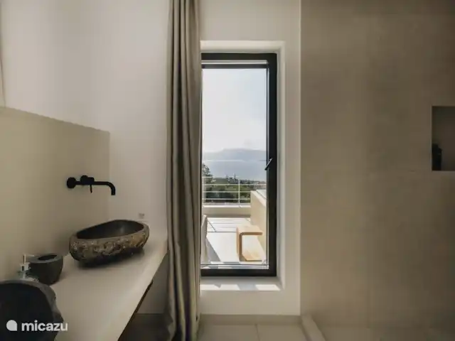 Villa No Worries en Grecia, Gracia Central, Paleros - villa Vista del baño