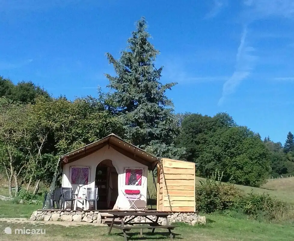 Location de Vacances Puy-de-Dôme, France, glamping / tente safari / yourte - Tente safari Auvergne
