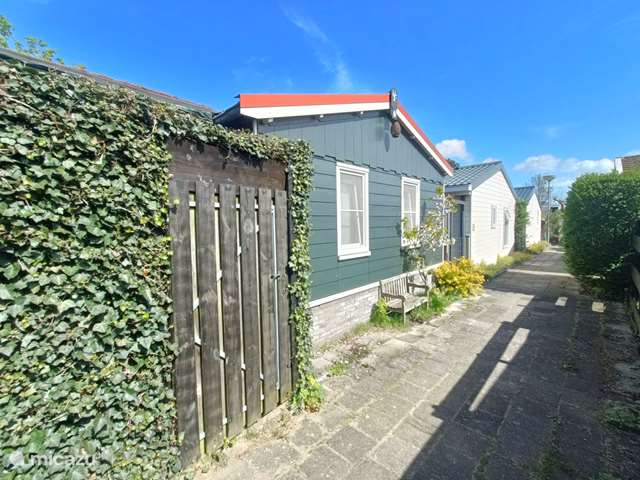 Holiday home in Netherlands, North Holland, Bergen aan Zee - chalet Delverpad holiday home