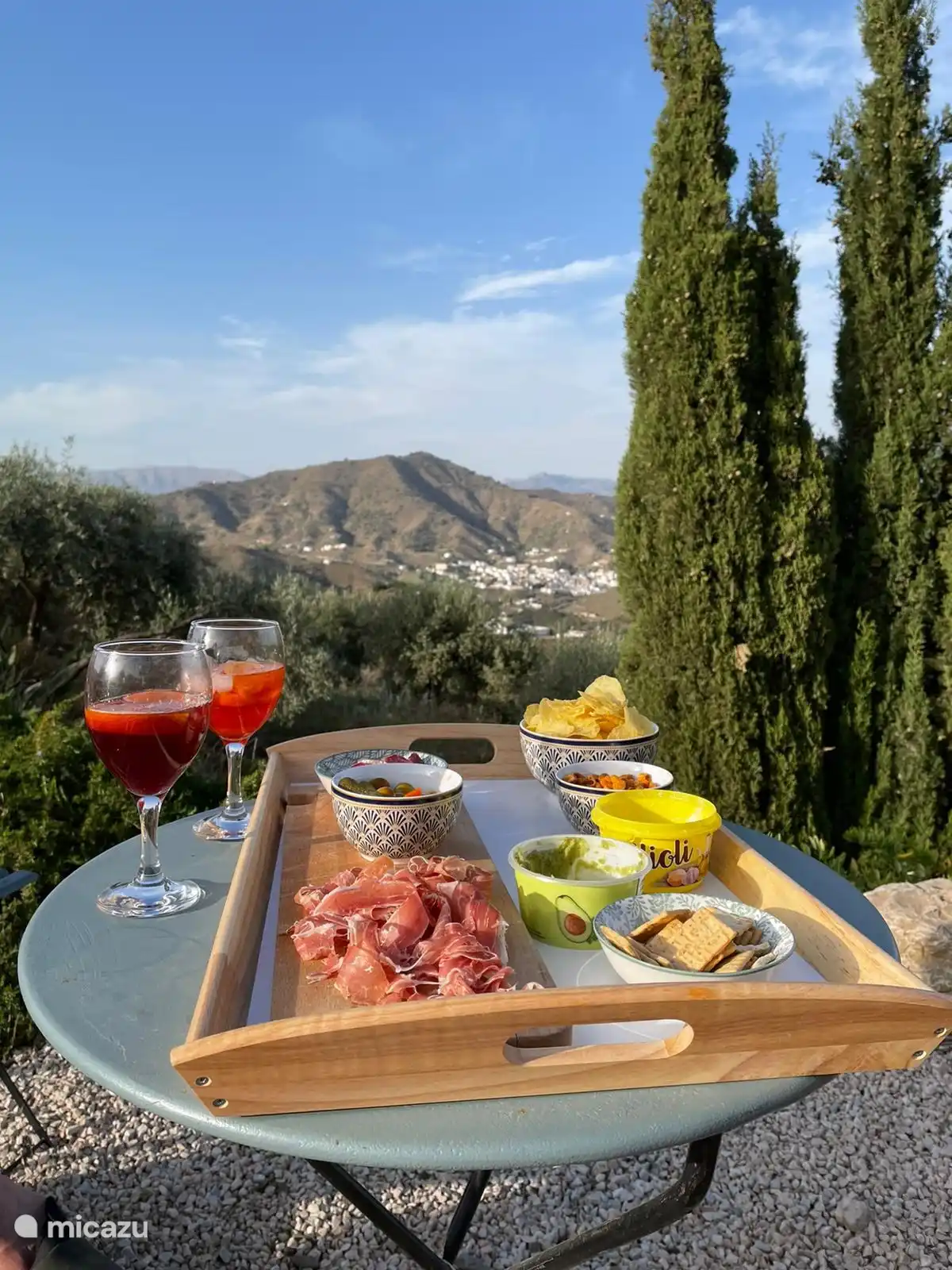 zicht vanuit Casa Almendra