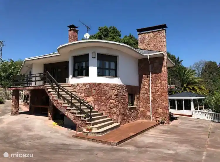 Location de Vacances Espagne, Asturies, Oviedo, maison de vacances - Le manoir de Carbayeda 