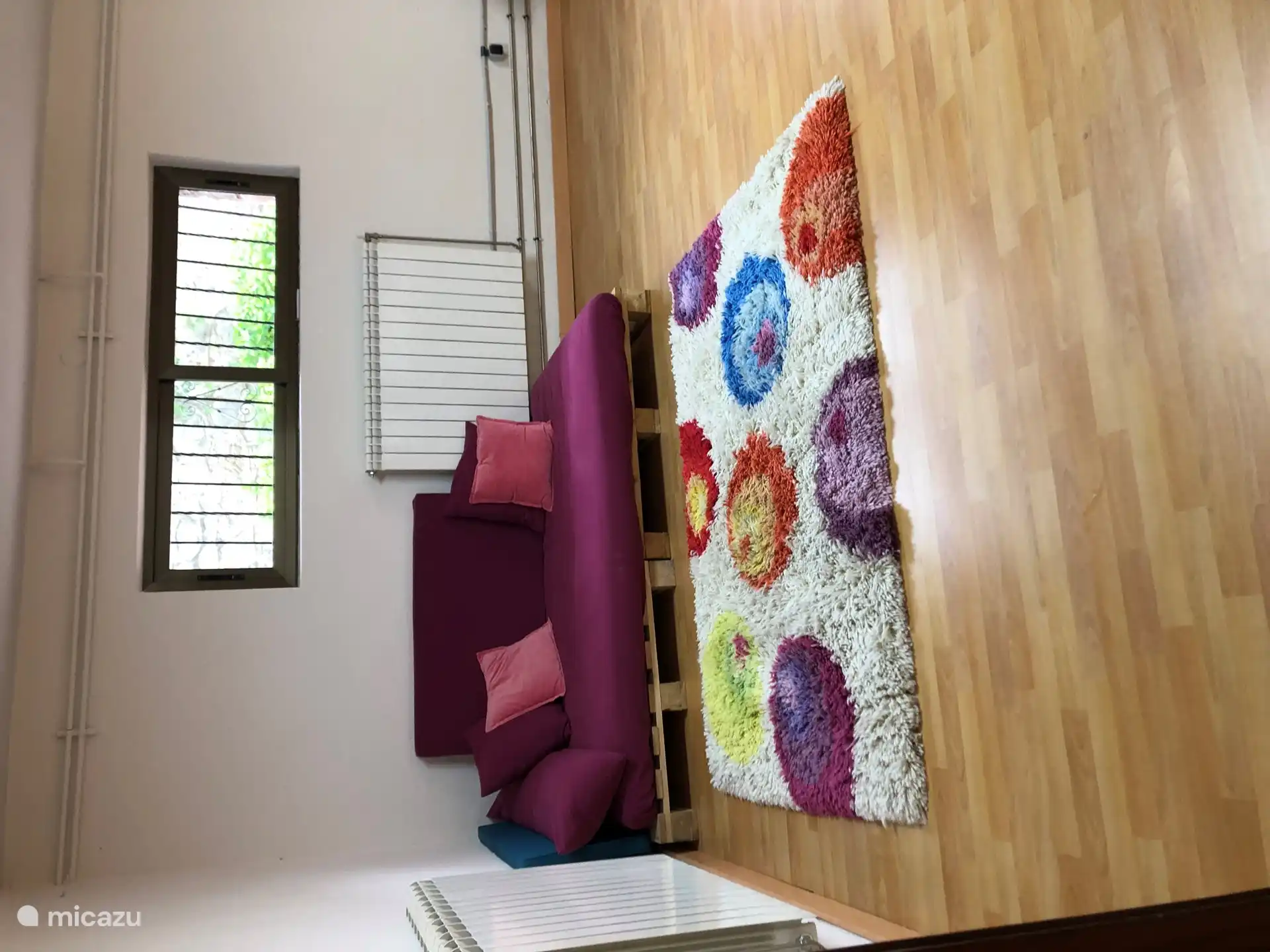 Futon à l'intérieur du studio