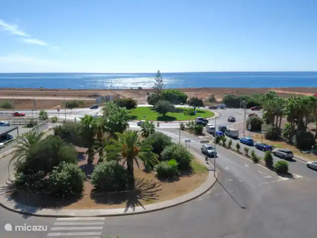 El Canario Azul Zeezicht Torrevieja huren in Spanje, Costa Blanca, Orihuela Costa - appartement Rotonde bij appartementen complex