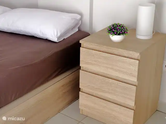 El Canario Azul Zeezicht Torrevieja huren in Spanje, Costa Blanca, Orihuela Costa - appartement Nachtkastje met nachtlampje