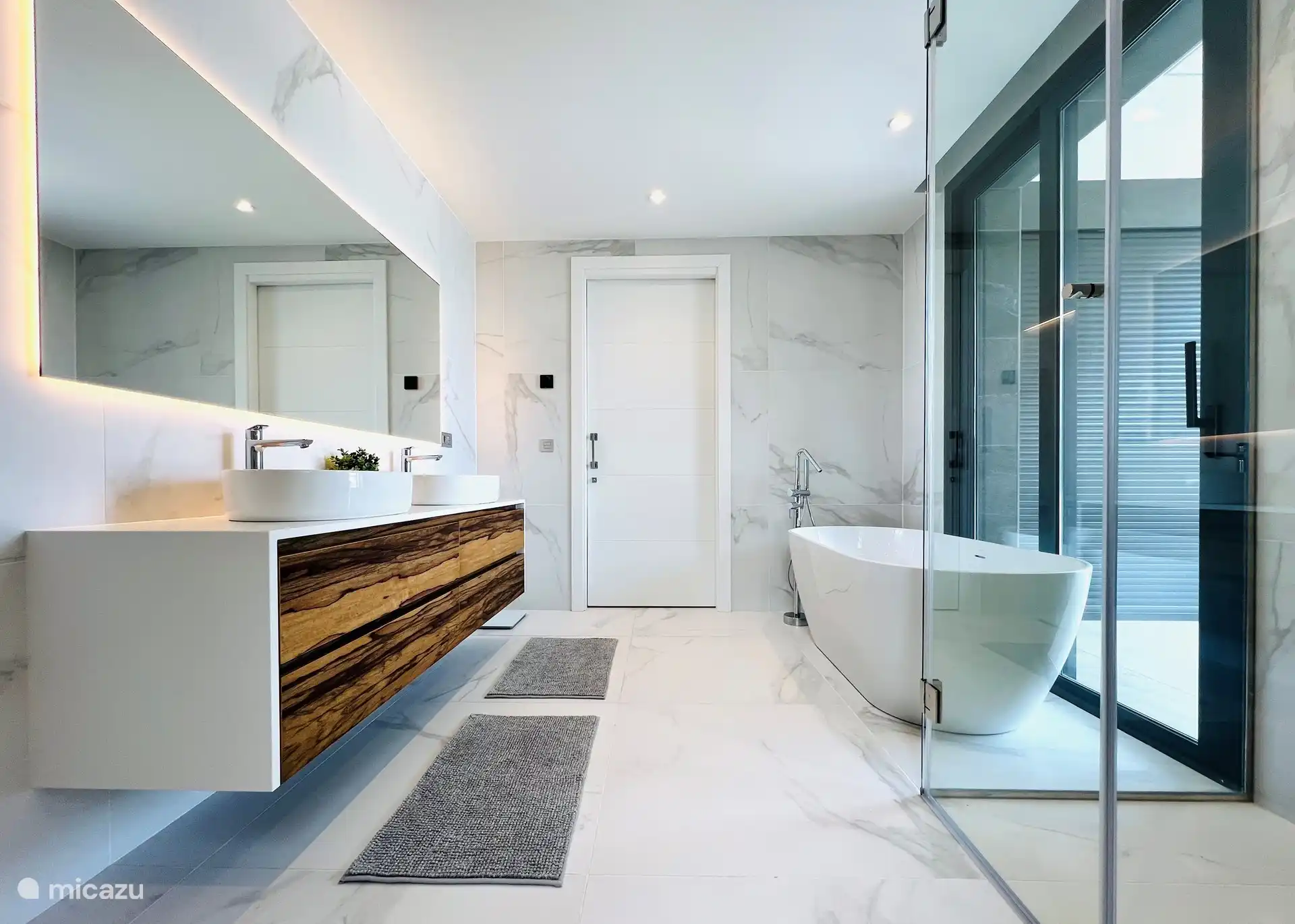 Privatem Badezimmer.