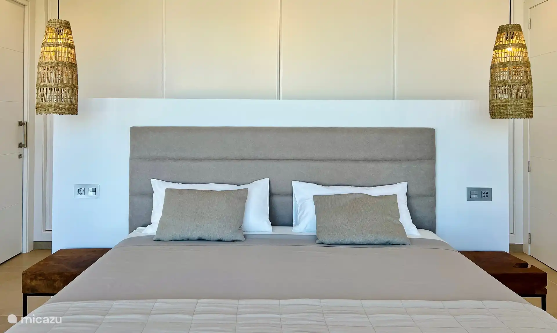 Hauptschlafzimmer im Obergeschoss.