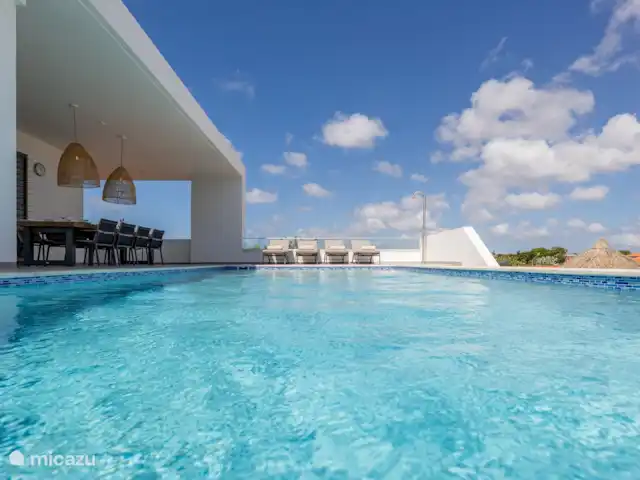 Villa Dirk  en Curazao, Banda Arriba (este), Vista Royal - villa La gran piscina de la villa.