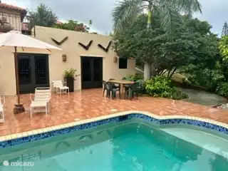 Villa Casablanca Erster Stock in Curaçao, Curacao-Mitte, Mahaai/damacor - villa