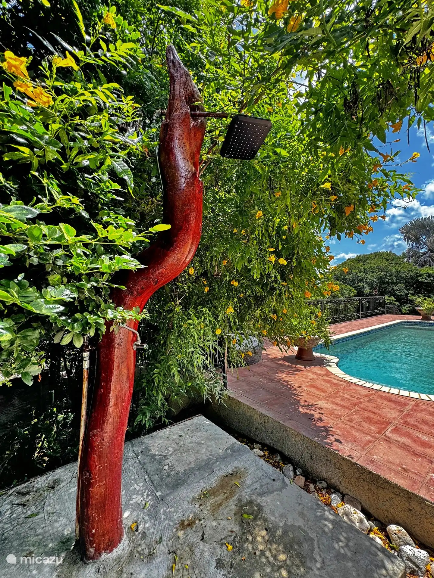 Außendusche! Wunderbar, wenn Sie lange Duschen mögen!