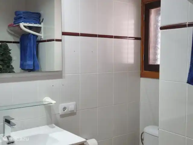Casa Dénia en España, Costa Blanca, Dénia - casa paredada baño nuevo