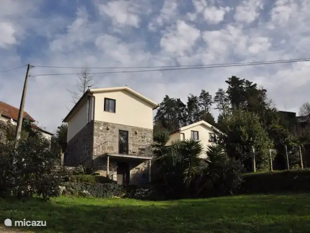 Casa Agave | Portugal, Coimbra, Oliveira do Hospital - maison de vacances Quinta da Encavalada avec Casa Palmeira à gauche et Casa Agave à droite
