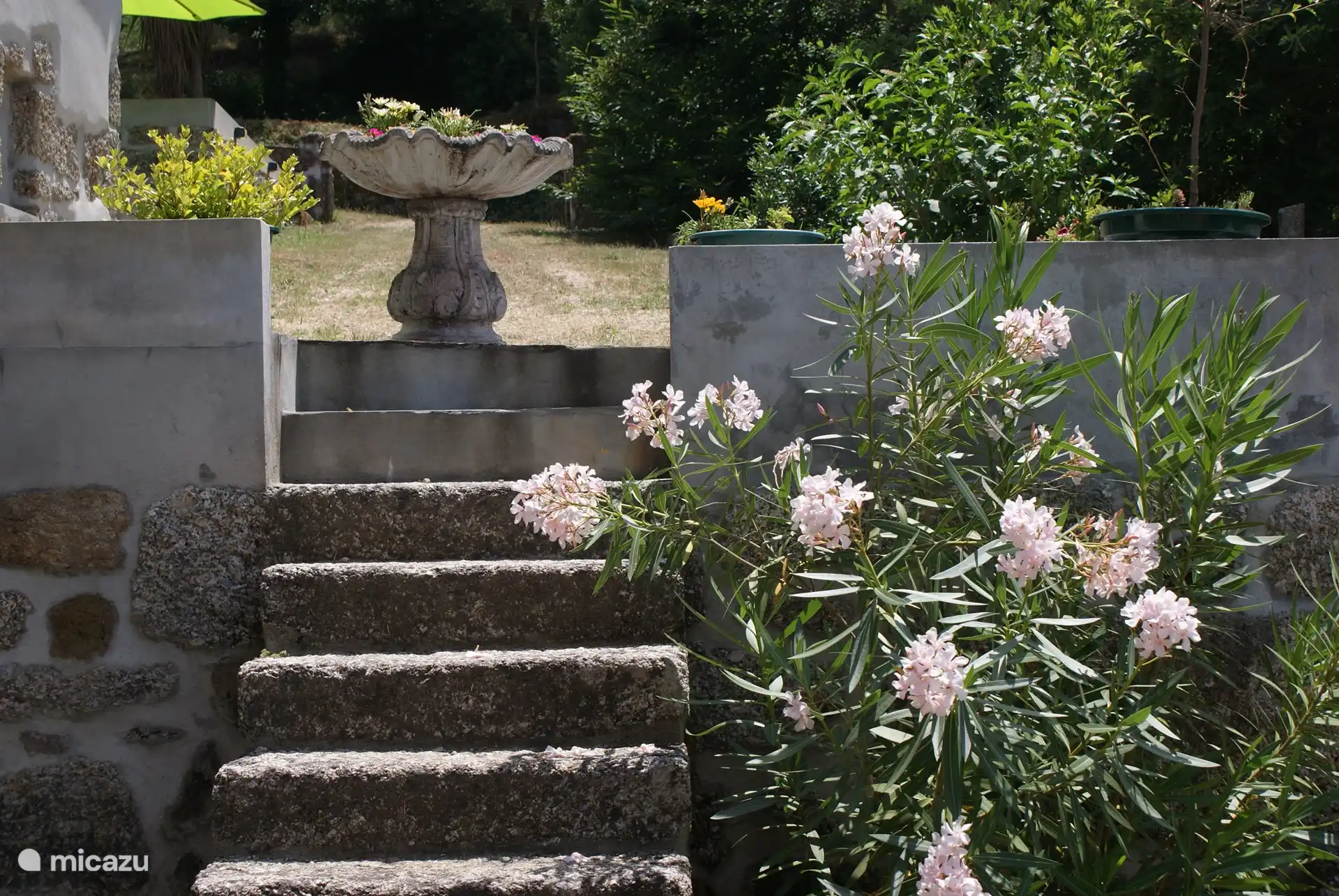 escaleras exteriores