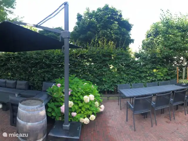 Casa de transporte en el agua en Países Bajos, Holanda Meridional, Voorburg - villa Casa rodante