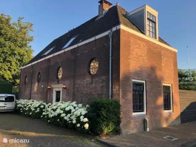Casa de transporte en el agua en Países Bajos, Holanda Meridional, Voorburg - villa Casa de transporte en el agua en Países Bajos, Holanda Meridional, Voorburg - villa