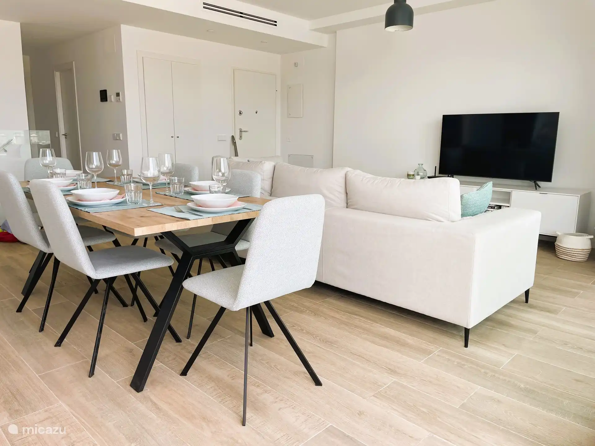 Wohn- und Esszimmer im Obergeschoss