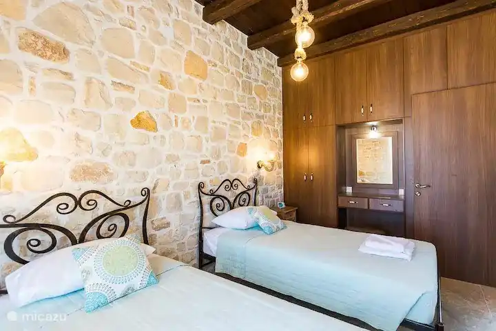 De tweede slaapkamer