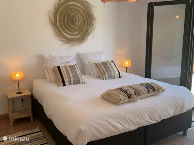 Zsa Zsa Zsu | Espagne, Costa del Sol, Sayalonga - maison de vacances Chambre principale avec vue sur les montagnes