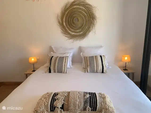 Zsa Zsa Zsu | Espagne, Costa del Sol, Sayalonga - maison de vacances Chambre principale avec vue sur les montagnes