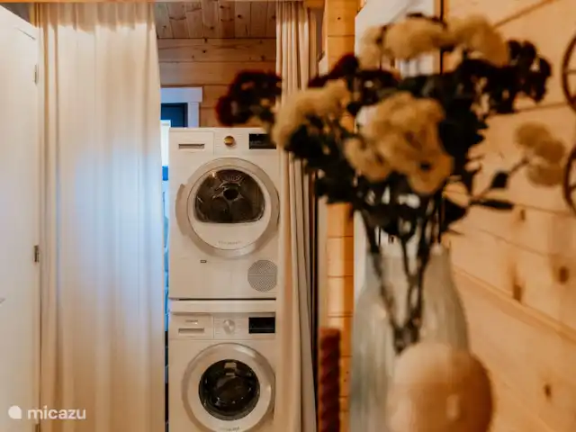 blokhut / lodge huren in Nederland, Limburg, Meijel – Wellness Boshuisje met Sauna/Hottub