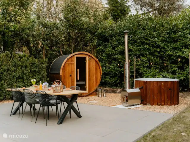 blokhut / lodge huren in Nederland, Limburg, Meijel – Wellness Boshuisje met Sauna/Hottub