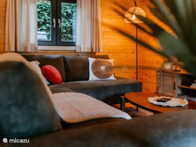 blokhut / lodge huren in Nederland, Limburg, Meijel – Wellness Boshuisje met Sauna/Hottub