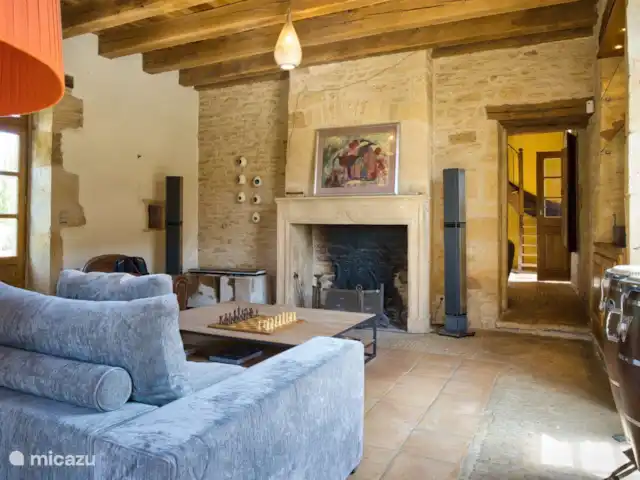Le Paradis de Saint Geniès huren in Frankrijk, Dordogne, Montignac - villa De gezellige woonkamer