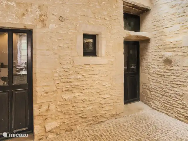 Le Paradis de Saint Geniès huren in Frankrijk, Dordogne, Montignac - villa De entree