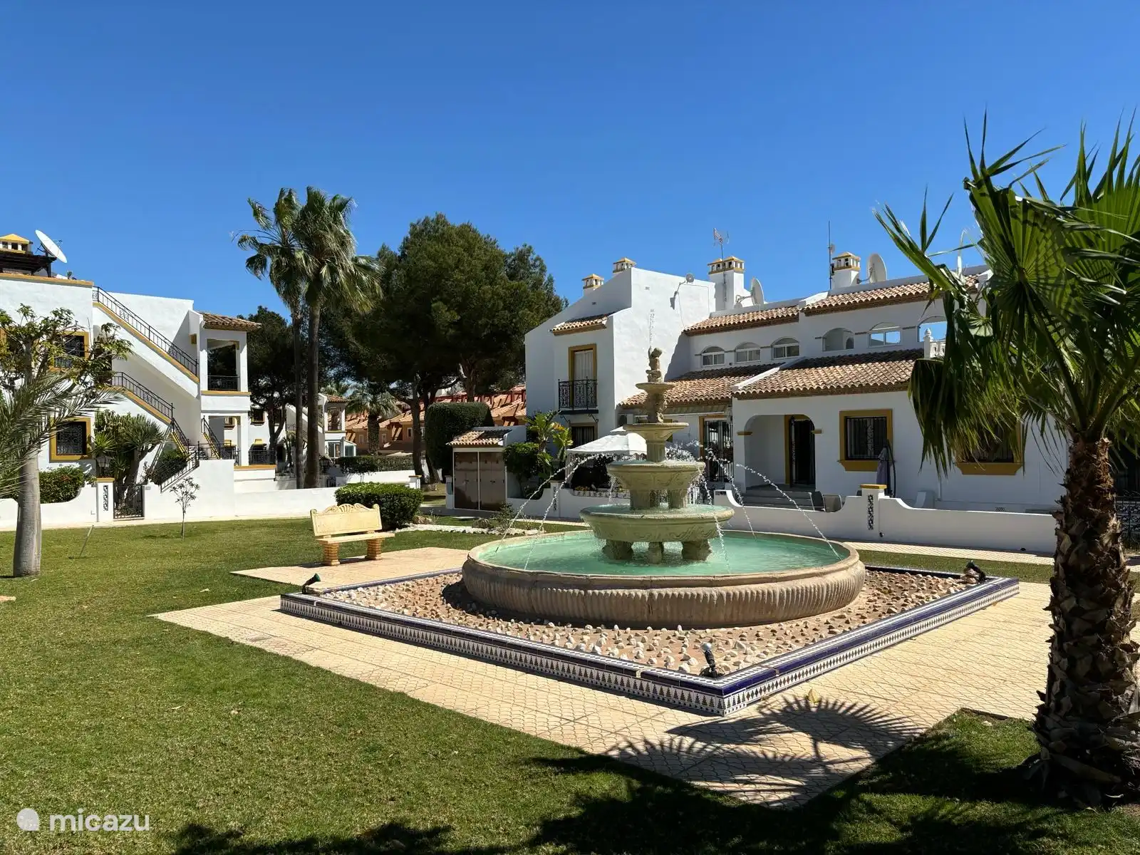 terraced house, Los Arenales Del Sol, Costa Blanca, Spain - Casa Romantica Villamartin